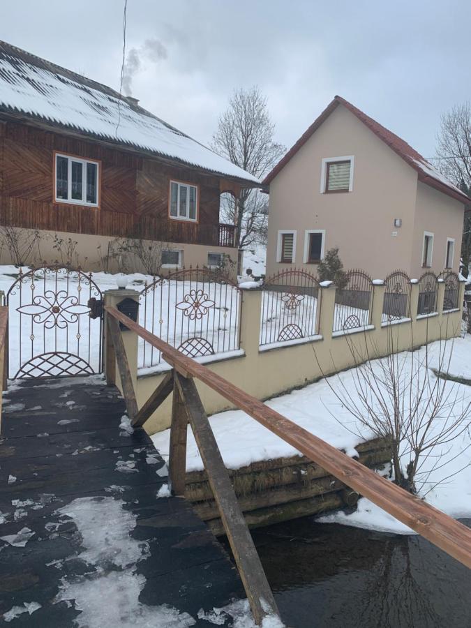 Cottage house Podobovets Eksteriør bilde